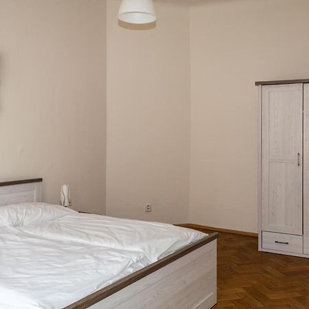 Welcome Hostel & Apartments Praguecentre Esterno foto